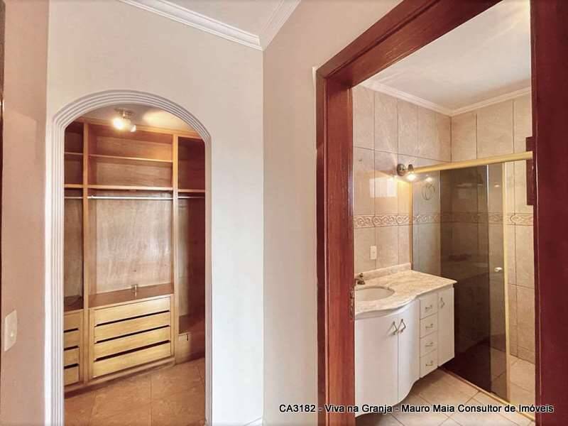 Casa de Condomínio à venda com 4 quartos, 356m² - Foto 33