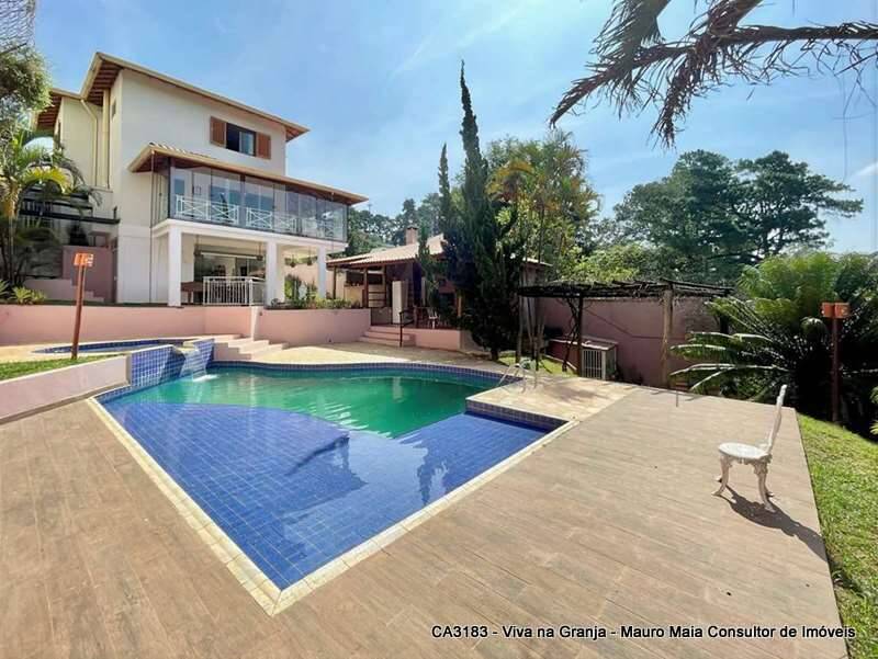 Casa, 3 quartos, 357 m² - Foto 1