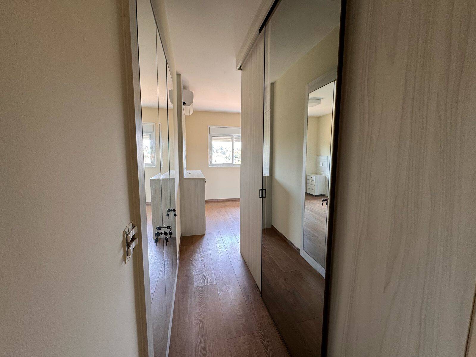 Casa de Condomínio à venda e aluguel com 4 quartos, 320m² - Foto 9