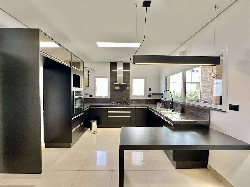 Casa de Condomínio à venda e aluguel com 4 quartos, 358m² - Foto 22
