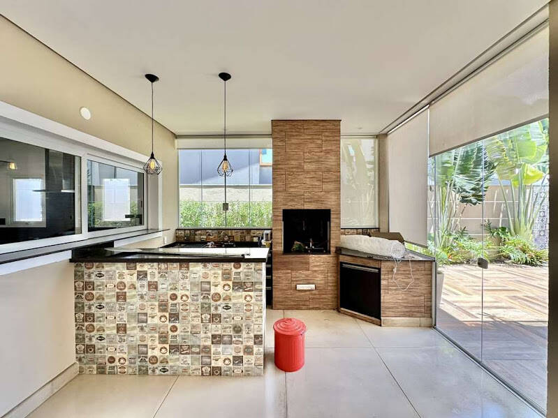 Casa de Condomínio à venda e aluguel com 4 quartos, 358m² - Foto 26