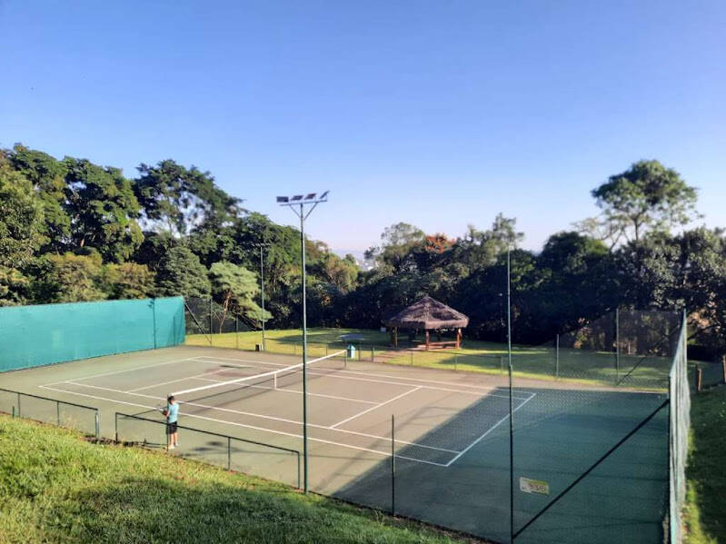 Casa de Condomínio à venda e aluguel com 4 quartos, 358m² - Foto 45