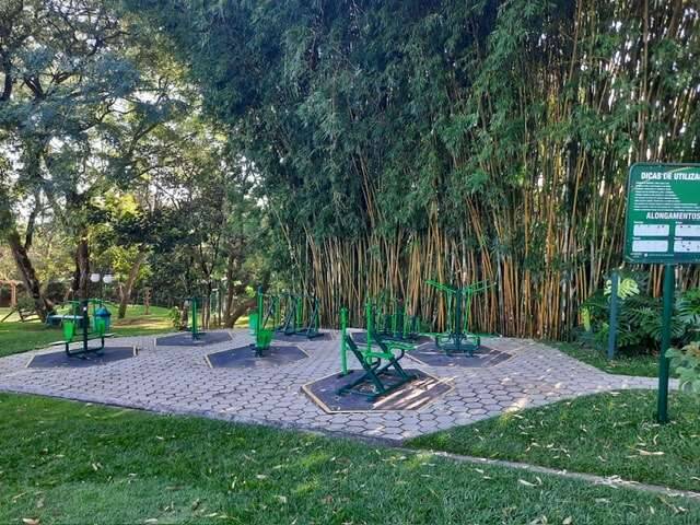 Casa de Condomínio à venda e aluguel com 4 quartos, 358m² - Foto 52