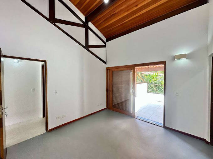 Casa de Condomínio à venda com 4 quartos, 345m² - Foto 24