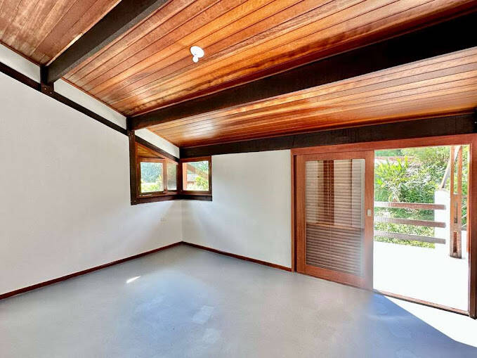 Casa de Condomínio à venda com 4 quartos, 345m² - Foto 30
