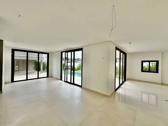 Casa de Condomínio à venda e aluguel com 4 quartos, 307m² - Foto 9