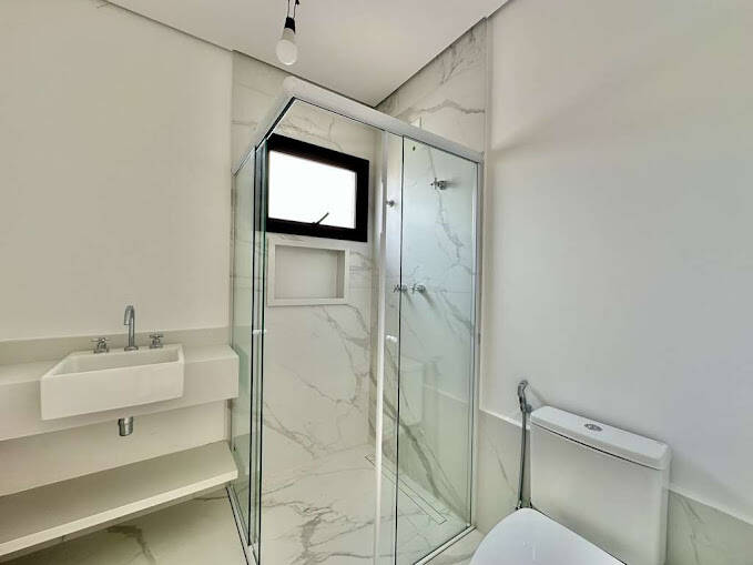 Casa de Condomínio à venda e aluguel com 4 quartos, 307m² - Foto 32