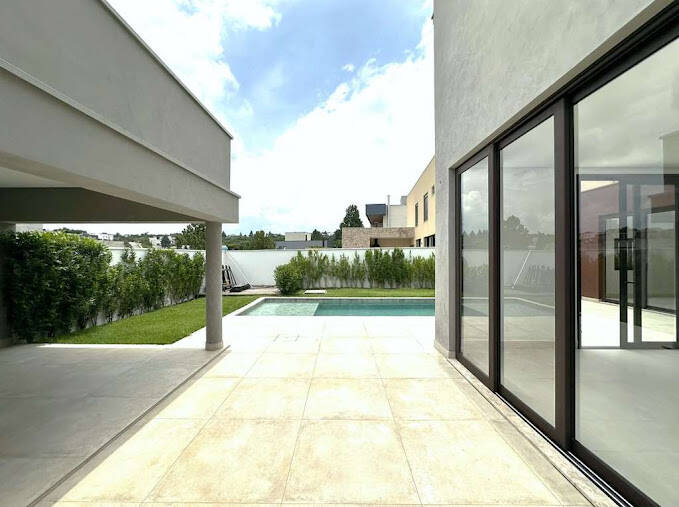 Casa de Condomínio à venda e aluguel com 4 quartos, 307m² - Foto 47