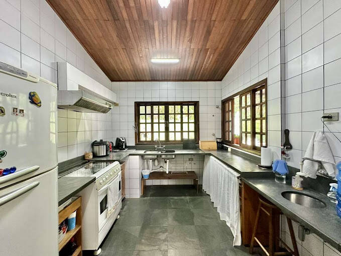 Casa, 4 quartos, 218 m² - Foto 22