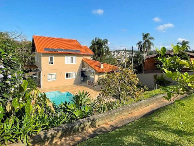 Casa de Condomínio à venda com 3 quartos, 300m² - Foto 1