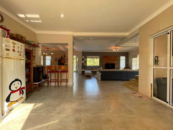 Casa de Condomínio à venda com 3 quartos, 300m² - Foto 25