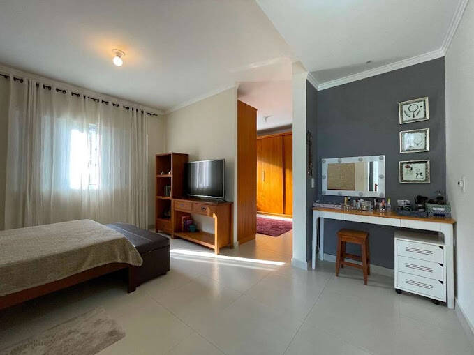 Casa de Condomínio à venda com 3 quartos, 300m² - Foto 30