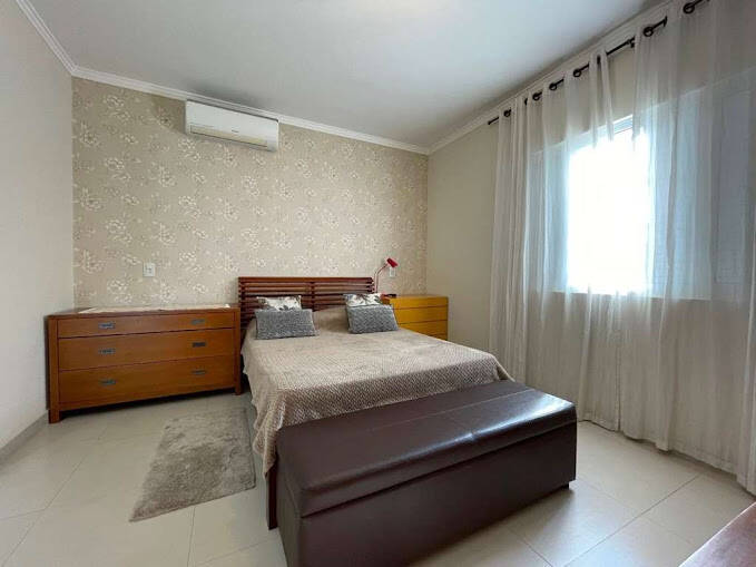 Casa de Condomínio à venda com 3 quartos, 300m² - Foto 29