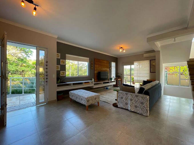 Casa de Condomínio à venda com 3 quartos, 300m² - Foto 28