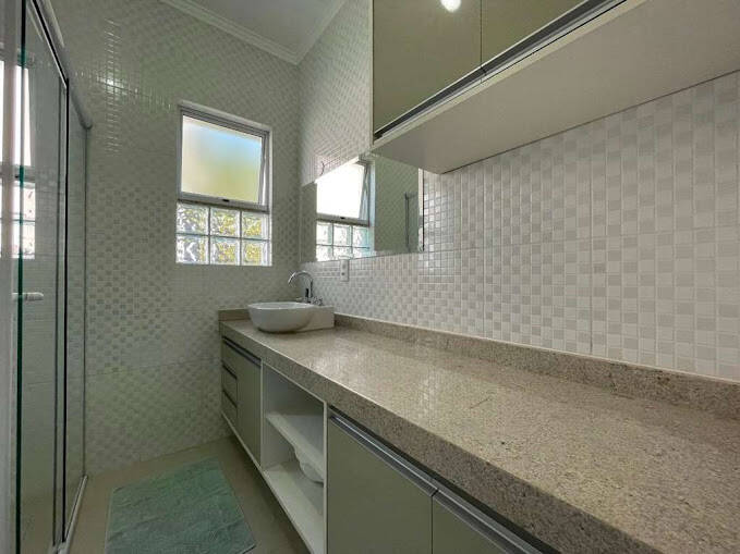 Casa de Condomínio à venda com 3 quartos, 300m² - Foto 45