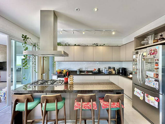 Casa de Condomínio à venda com 4 quartos, 345m² - Foto 39