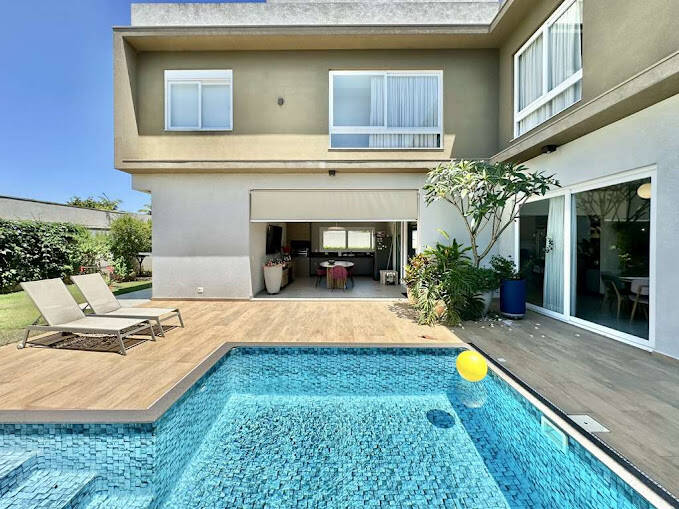 Casa de Condomínio à venda com 4 quartos, 345m² - Foto 46