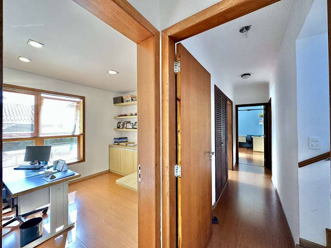 Casa de Condomínio à venda com 4 quartos, 359m² - Foto 26