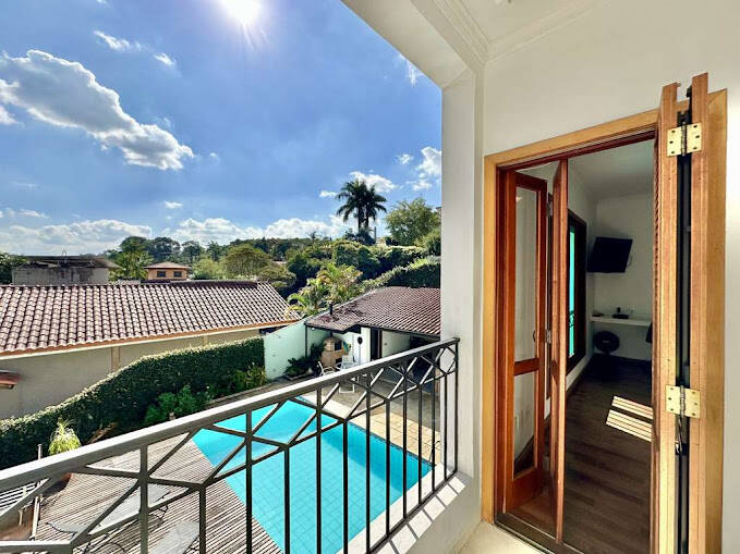 Casa de Condomínio à venda com 4 quartos, 359m² - Foto 32