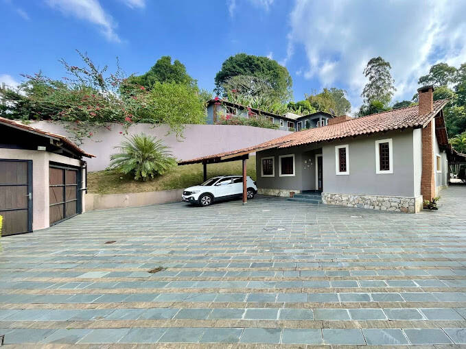 Casa de Condomínio à venda com 3 quartos, 412m² - Foto 4