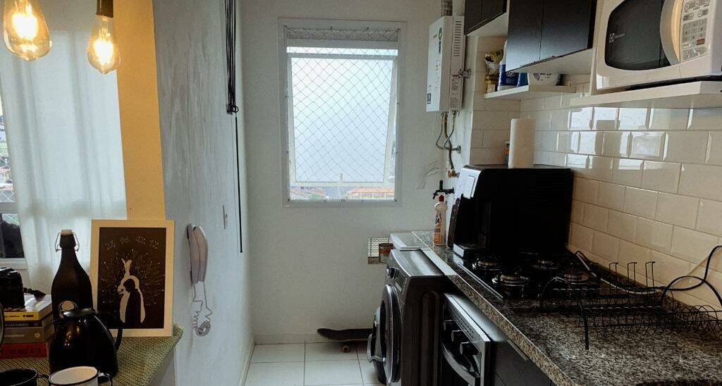 Apartamento à venda com 2 quartos, 47m² - Foto 2