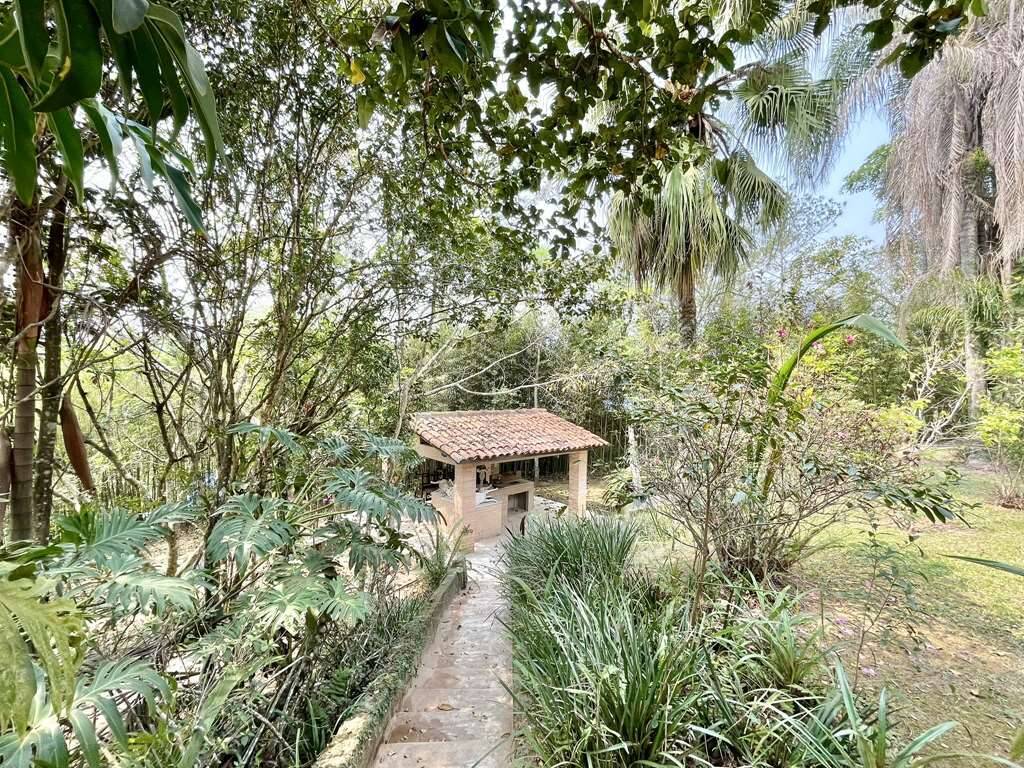Casa de Condomínio à venda com 4 quartos, 398m² - Foto 28