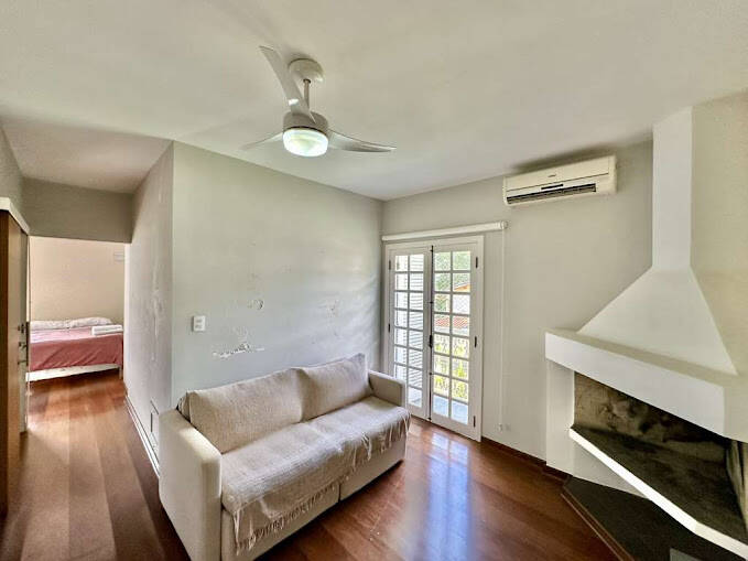 Casa de Condomínio à venda e aluguel com 5 quartos, 650m² - Foto 17