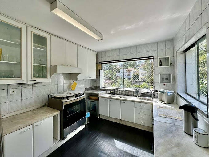 Casa de Condomínio à venda e aluguel com 5 quartos, 650m² - Foto 15