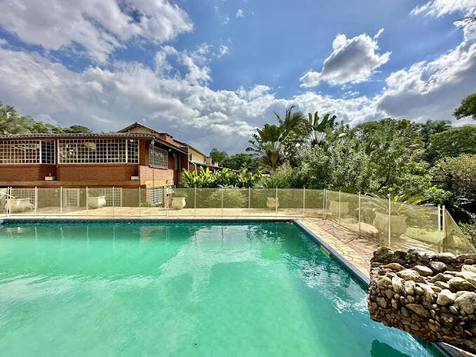 Casa de Condomínio à venda e aluguel com 5 quartos, 650m² - Foto 32