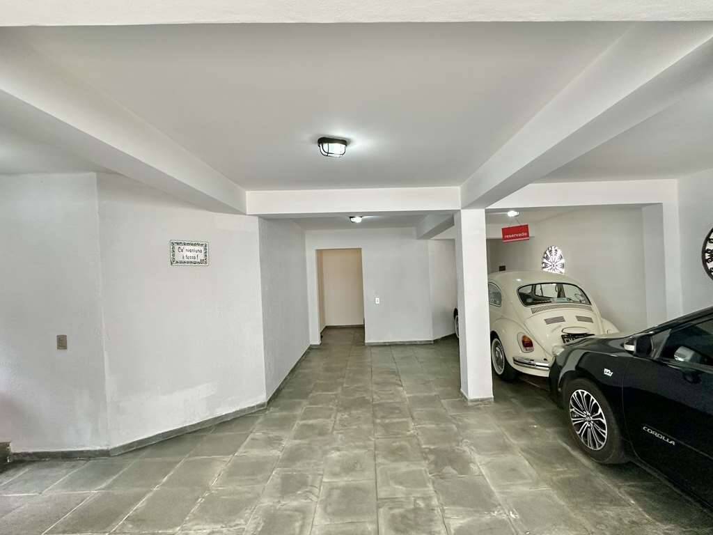 Casa à venda com 3 quartos, 432m² - Foto 9