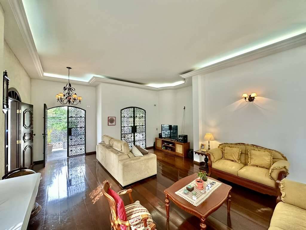 Casa à venda com 3 quartos, 432m² - Foto 17