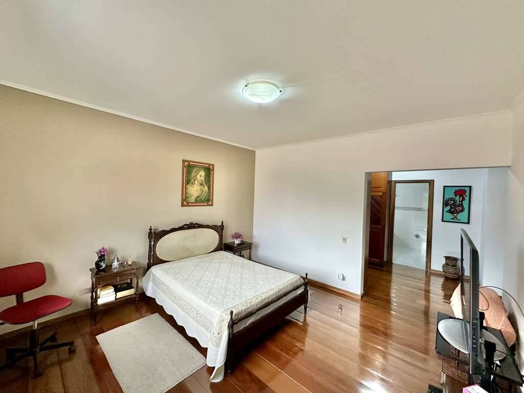 Casa à venda com 3 quartos, 432m² - Foto 30