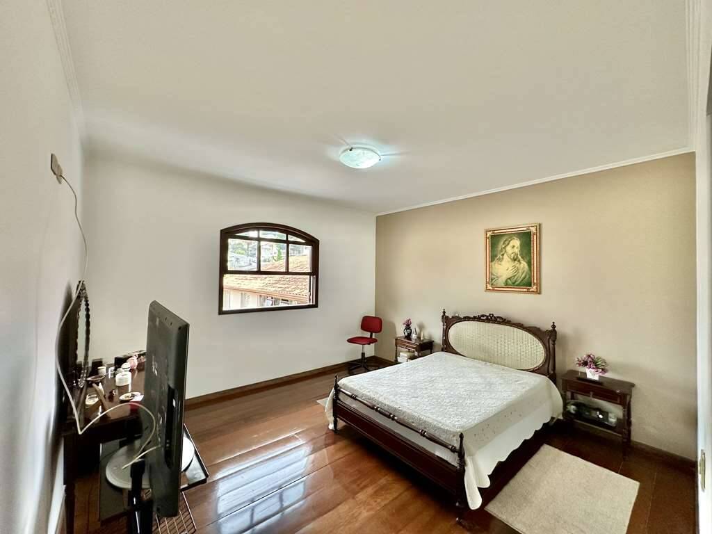 Casa à venda com 3 quartos, 432m² - Foto 32