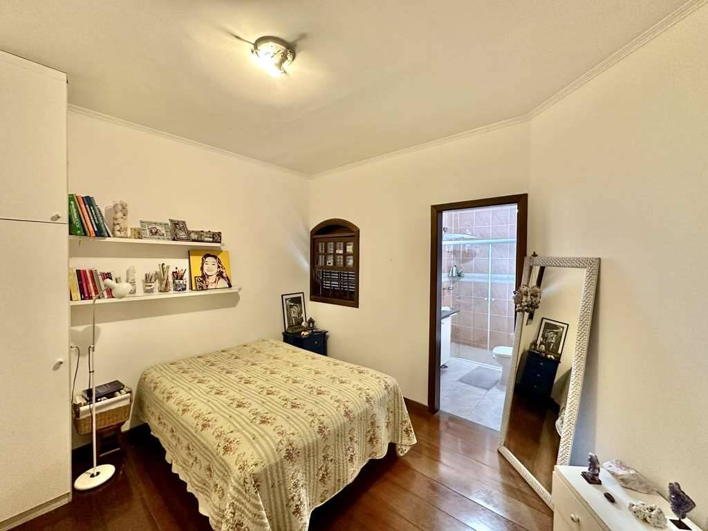 Casa à venda com 3 quartos, 432m² - Foto 34