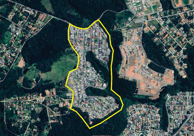 Casa de Condomínio à venda com 3 quartos, 382m² - Foto 4