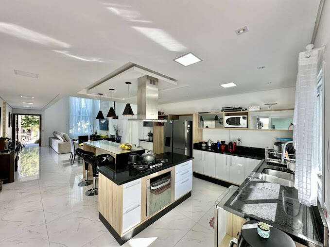 Casa de Condomínio à venda com 3 quartos, 382m² - Foto 19