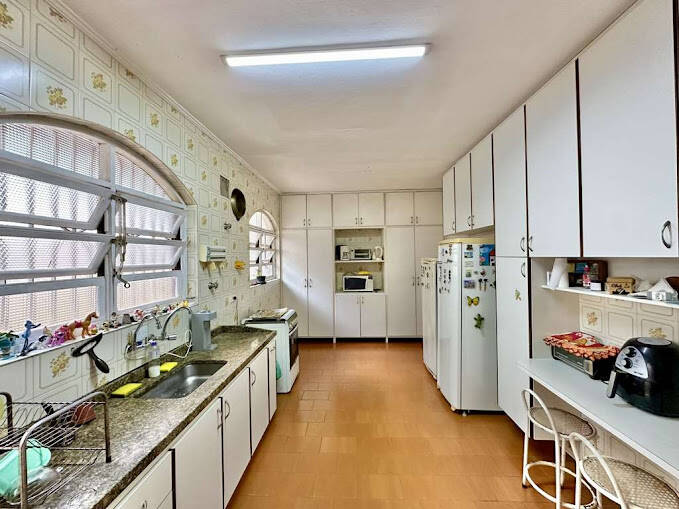 Casa, 3 quartos, 233 m² - Foto 23