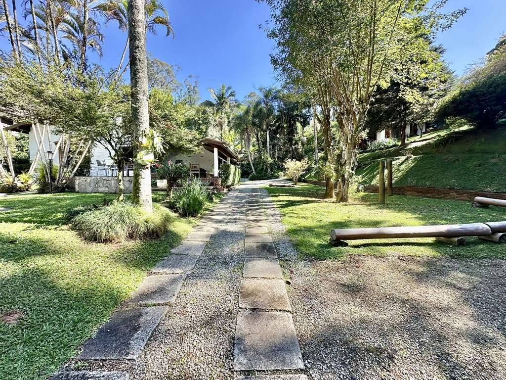 Casa de Condomínio à venda e aluguel com 3 quartos, 473m² - Foto 9