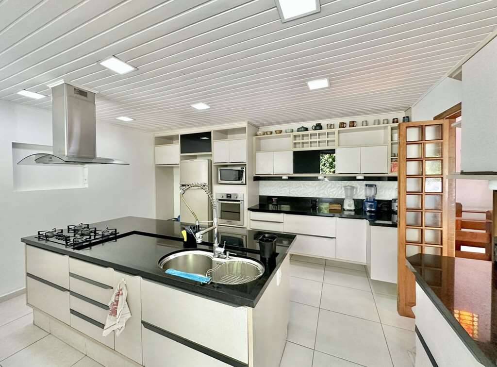 Casa de Condomínio à venda e aluguel com 3 quartos, 473m² - Foto 16
