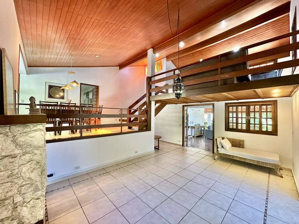 Casa de Condomínio à venda e aluguel com 3 quartos, 473m² - Foto 17