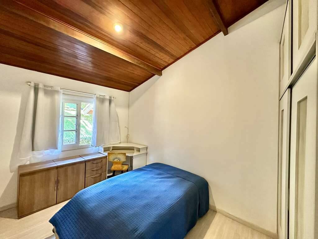 Casa de Condomínio à venda e aluguel com 3 quartos, 473m² - Foto 34