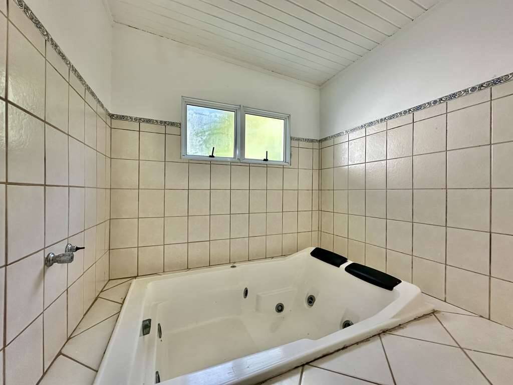 Casa de Condomínio à venda e aluguel com 3 quartos, 473m² - Foto 36