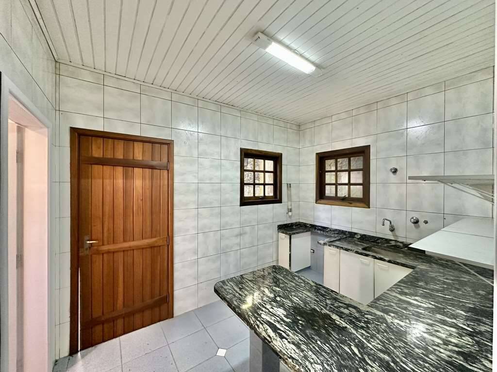 Casa de Condomínio à venda e aluguel com 3 quartos, 473m² - Foto 44