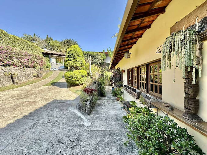 Casa de Condomínio à venda com 5 quartos, 368m² - Foto 9