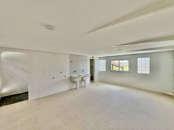 Casa, 8 quartos, 444 m² - Foto 55