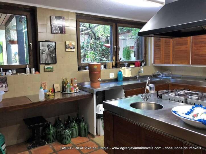 Casa de Condomínio à venda e aluguel com 6 quartos, 698m² - Foto 17