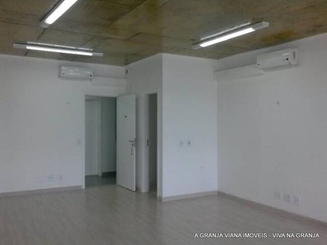 #SA0032 - Sala para Locação em Cotia - SP - 3