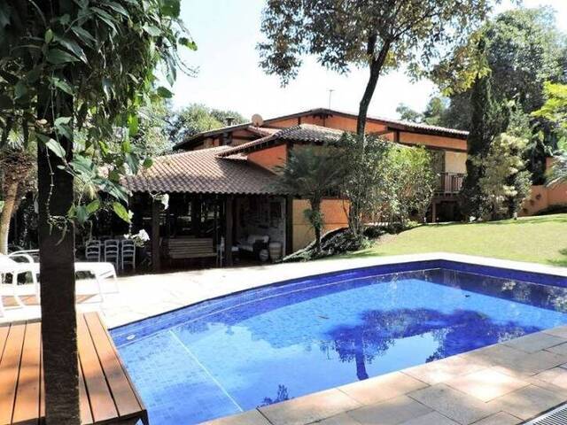 Venda em Altos de São Fernando - Jandira