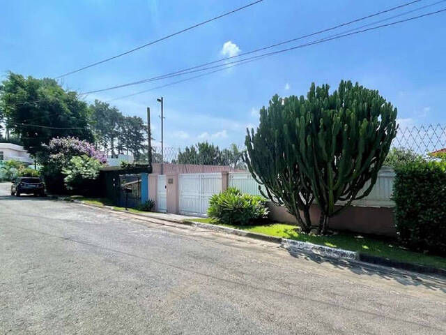 Casa para Venda em Carapicuíba - 2